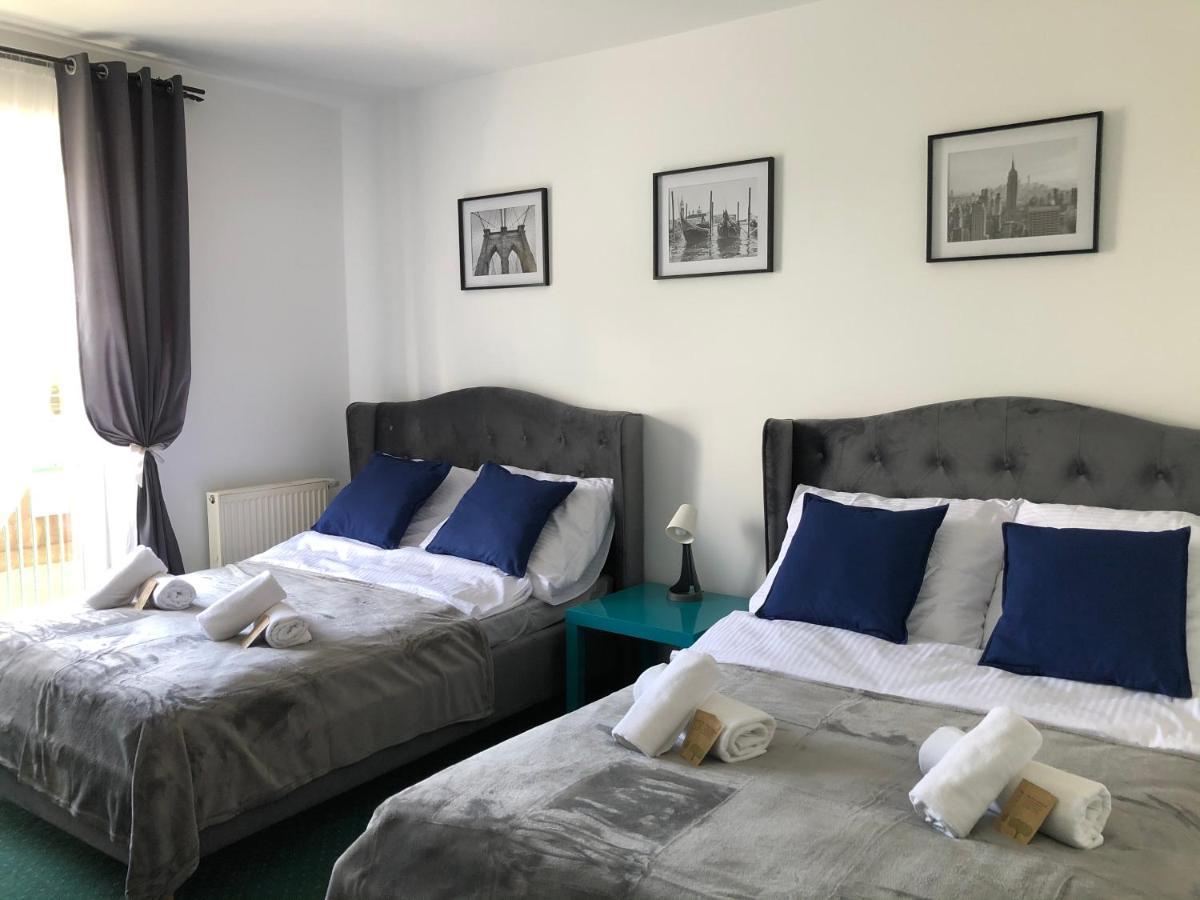 Great Polonia Ustka Bed & Breakfast Ngoại thất bức ảnh