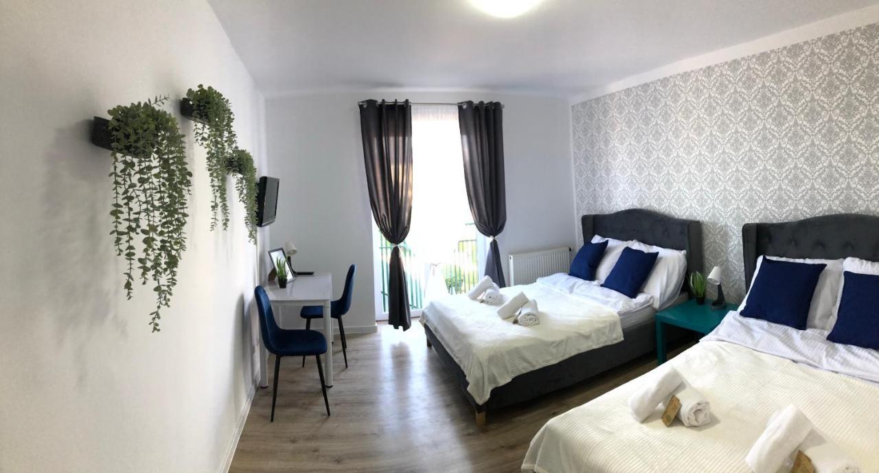 Great Polonia Ustka Bed & Breakfast Ngoại thất bức ảnh