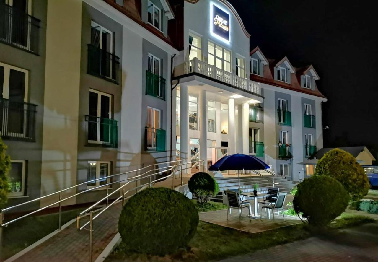 Great Polonia Ustka Bed & Breakfast Ngoại thất bức ảnh