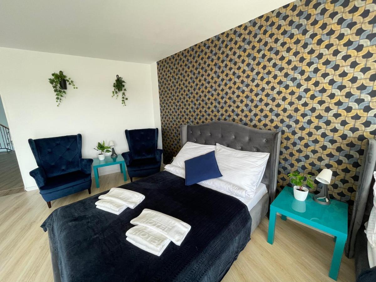Great Polonia Ustka Bed & Breakfast Ngoại thất bức ảnh