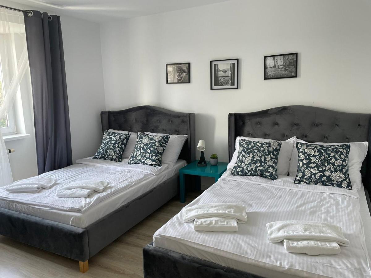 Great Polonia Ustka Bed & Breakfast Ngoại thất bức ảnh