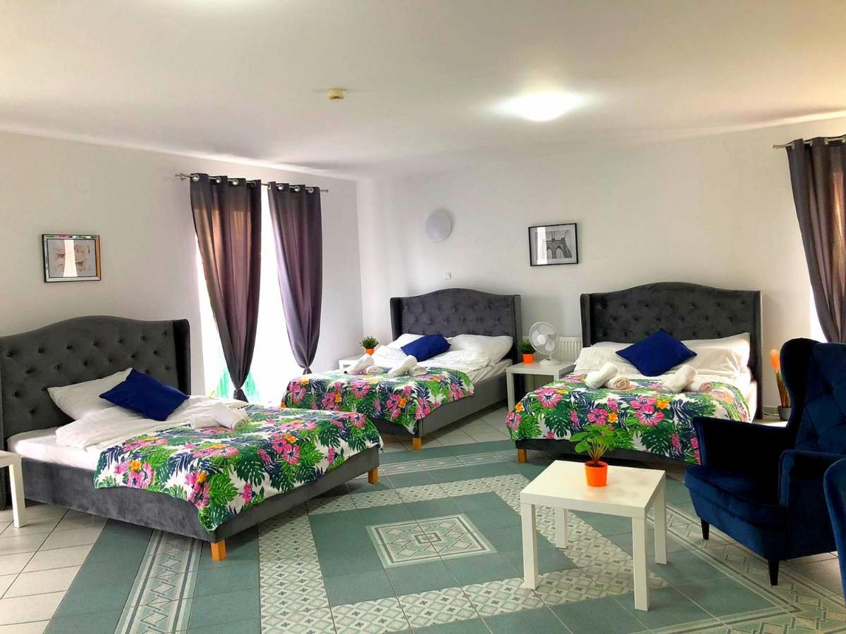 Great Polonia Ustka Bed & Breakfast Phòng bức ảnh