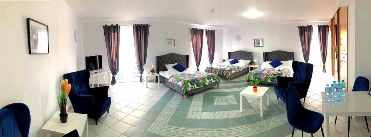 Great Polonia Ustka Bed & Breakfast Phòng bức ảnh