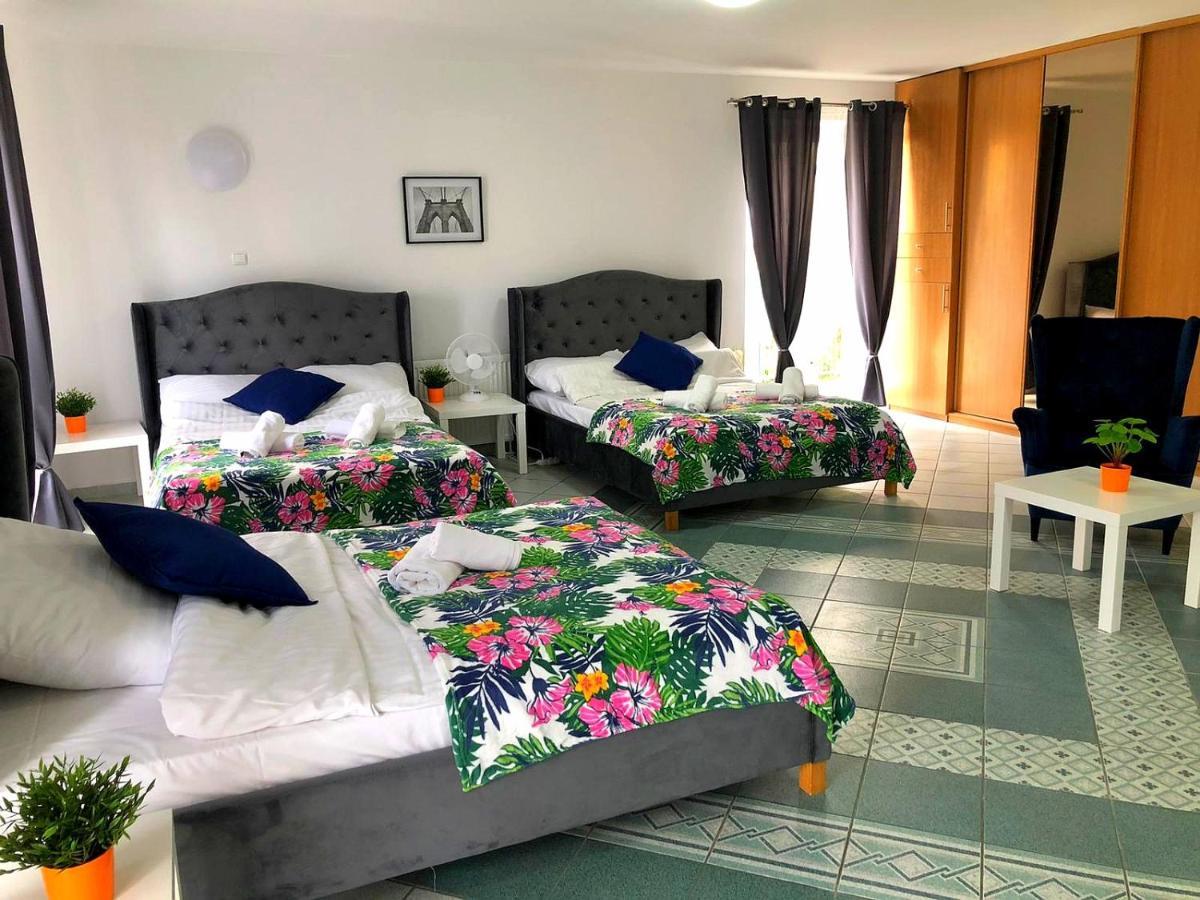 Great Polonia Ustka Bed & Breakfast Phòng bức ảnh