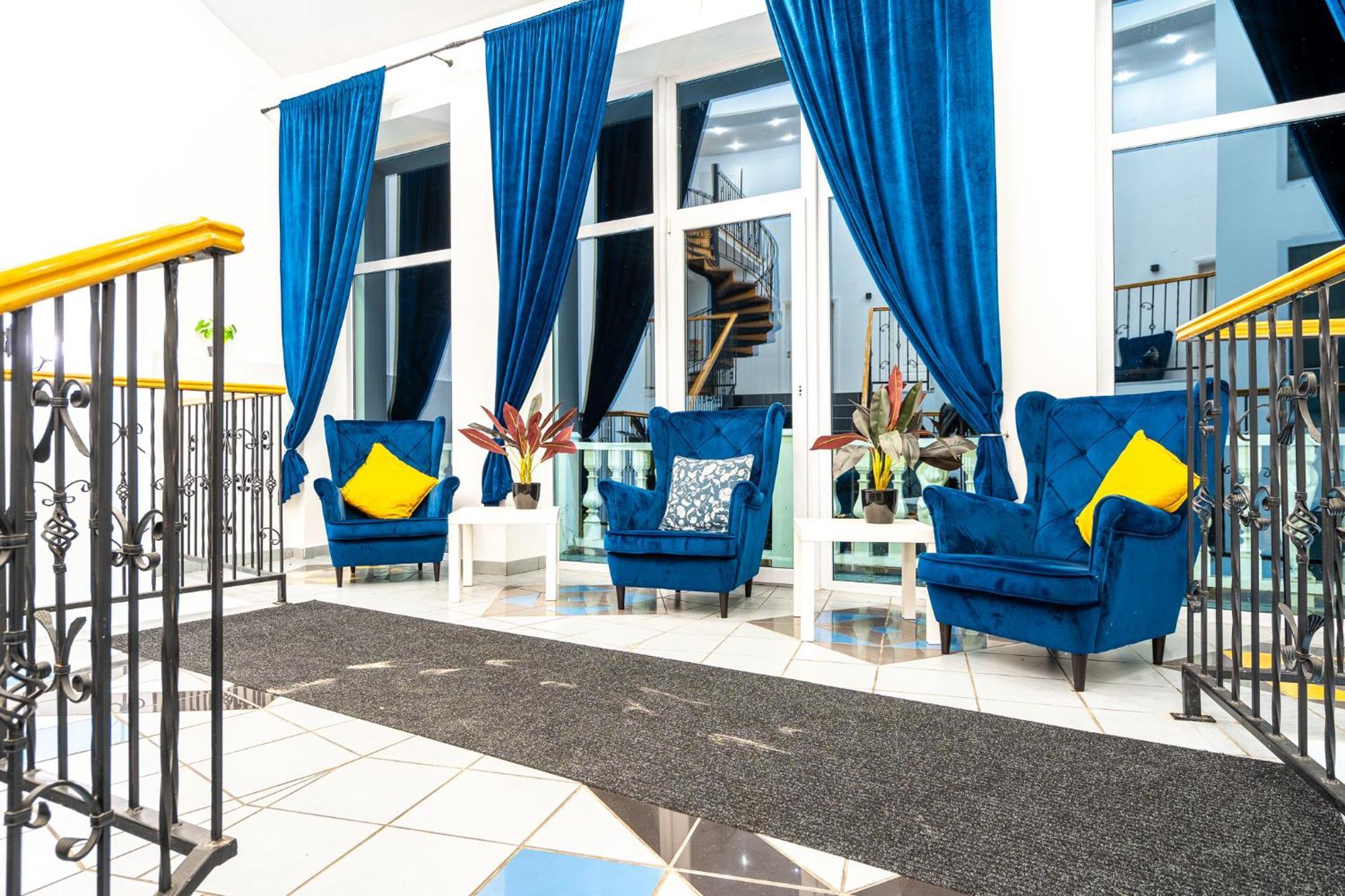 Great Polonia Ustka Bed & Breakfast Ngoại thất bức ảnh